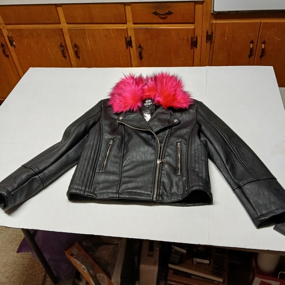 Special One International Black Motorcycle Jacket w/ Pink Faux Fur Collar Size M - Picture 2 of 16